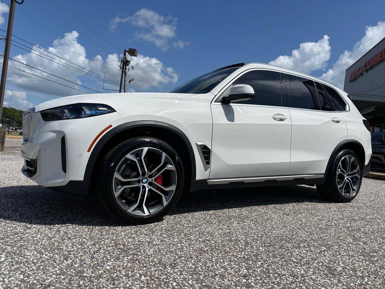 BMW X5 sDrive40i Sports Activity Vehicle 2026
