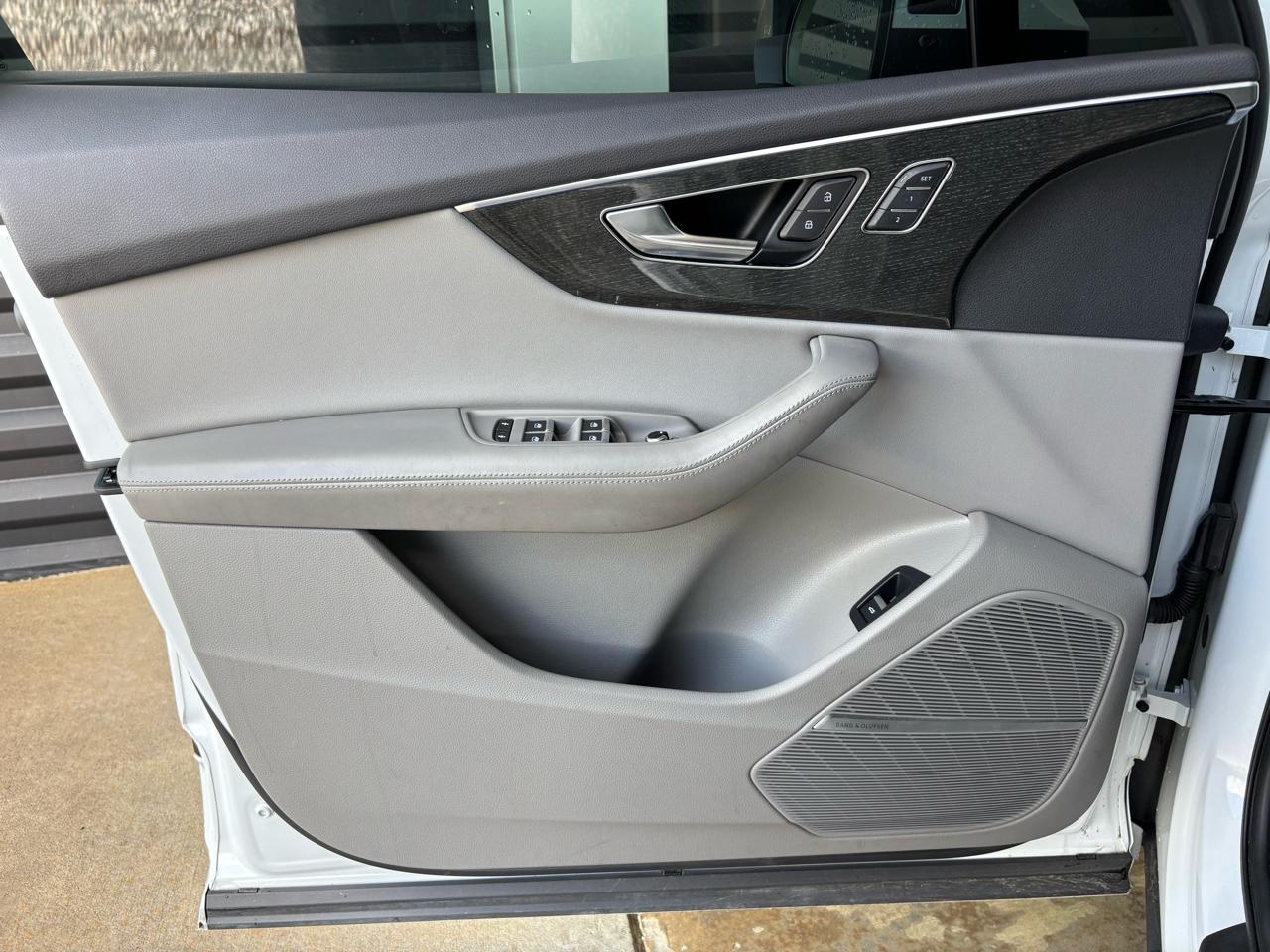 Audi Q7 Prestige 55 TFSI quattro 2021