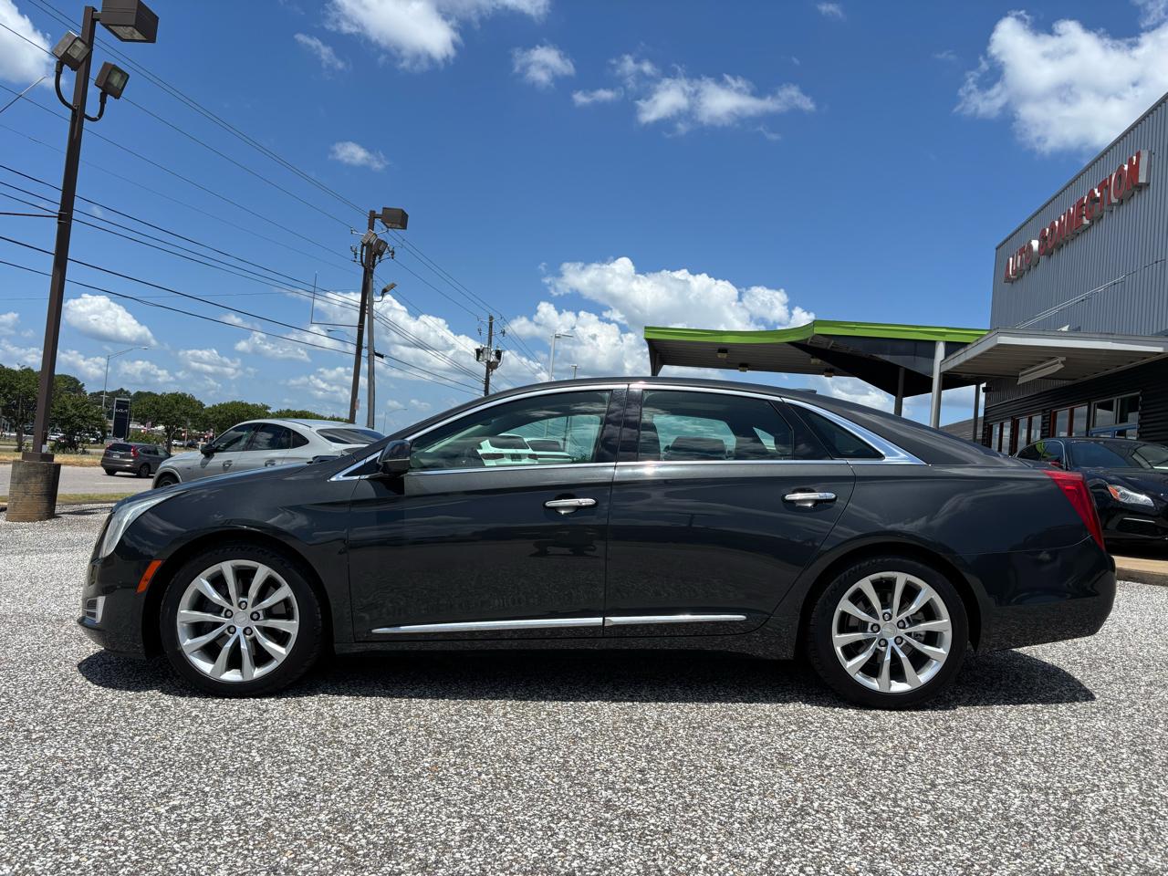 Cadillac XTS 4dr Sdn Luxury Collection FWD 2016