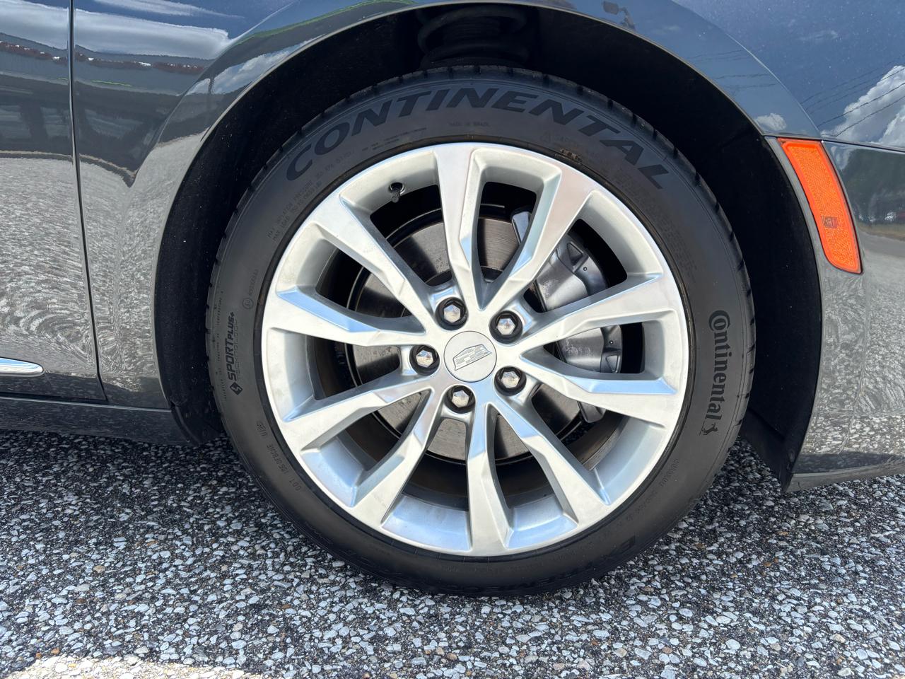 Cadillac XTS 4dr Sdn Luxury Collection FWD 2016