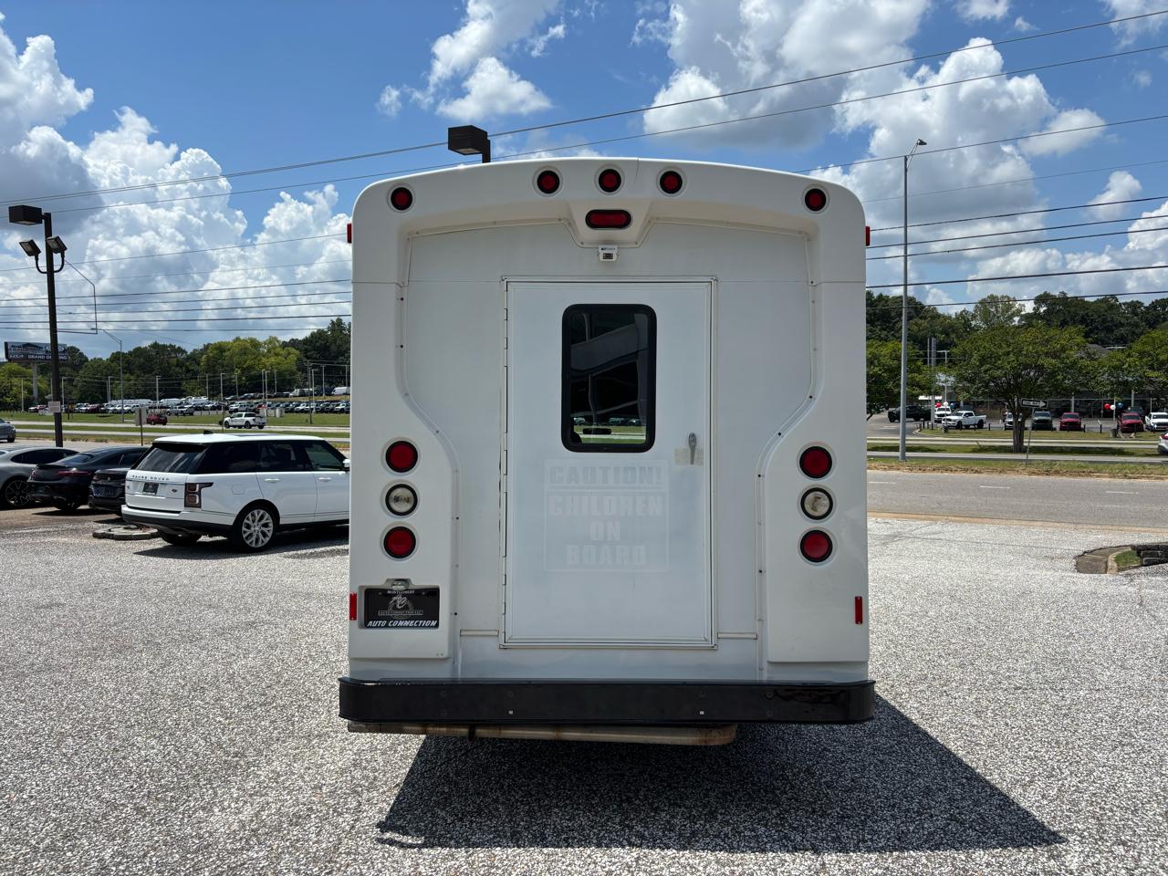 Ford E-Series E-350 XL Super Duty Extended 2006