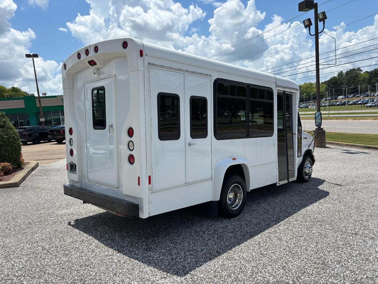 Ford E-Series E-350 XL Super Duty Extended 2006