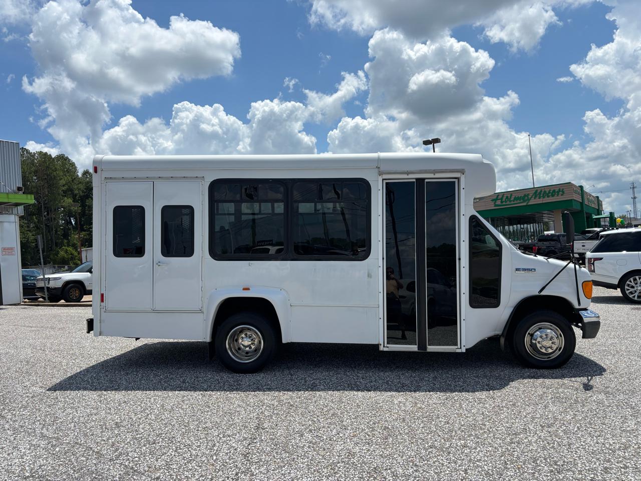 Ford E-Series E-350 XL Super Duty Extended 2006
