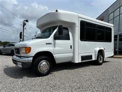 2006 Ford E-Series 