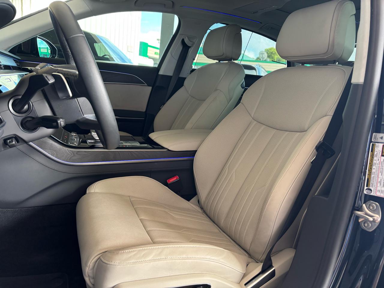 Audi A8 L 55 TFSI quattro 2025
