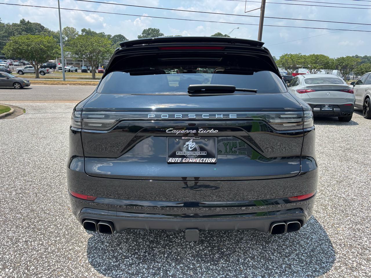 Porsche Cayenne Turbo AWD 2023