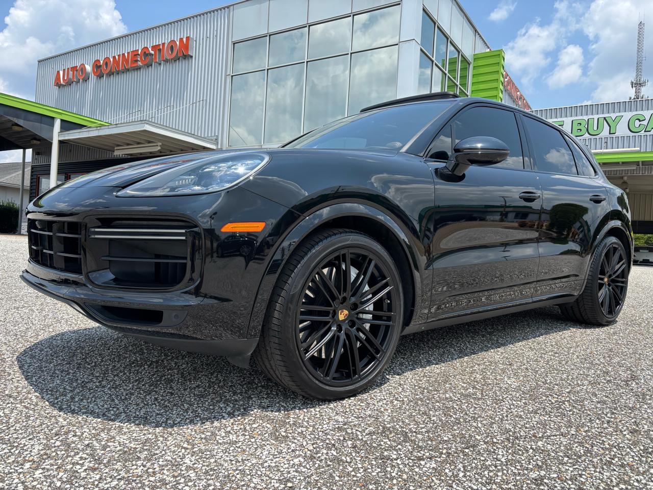 Porsche Cayenne Turbo AWD 2023