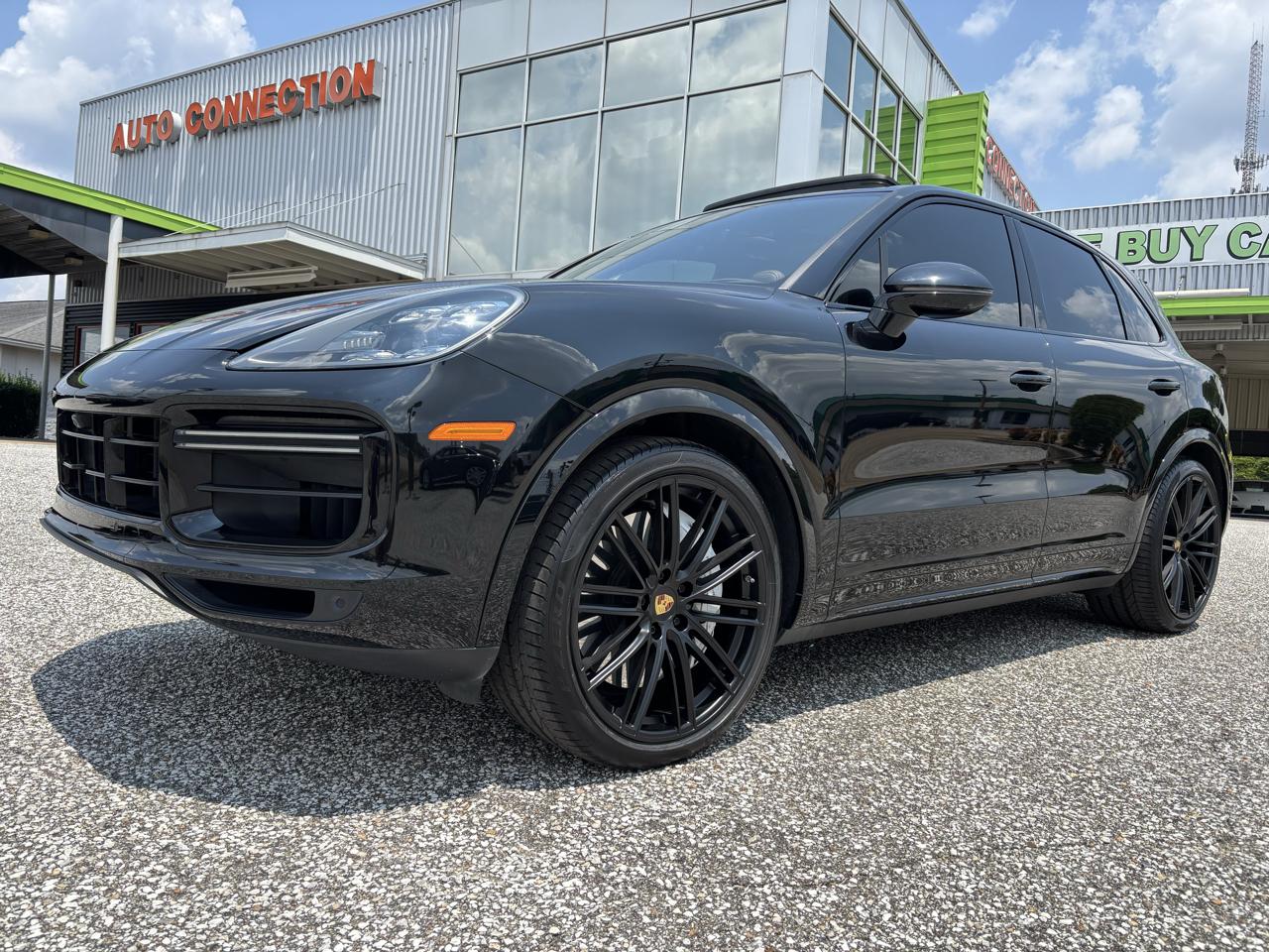 Porsche Cayenne Turbo AWD 2023