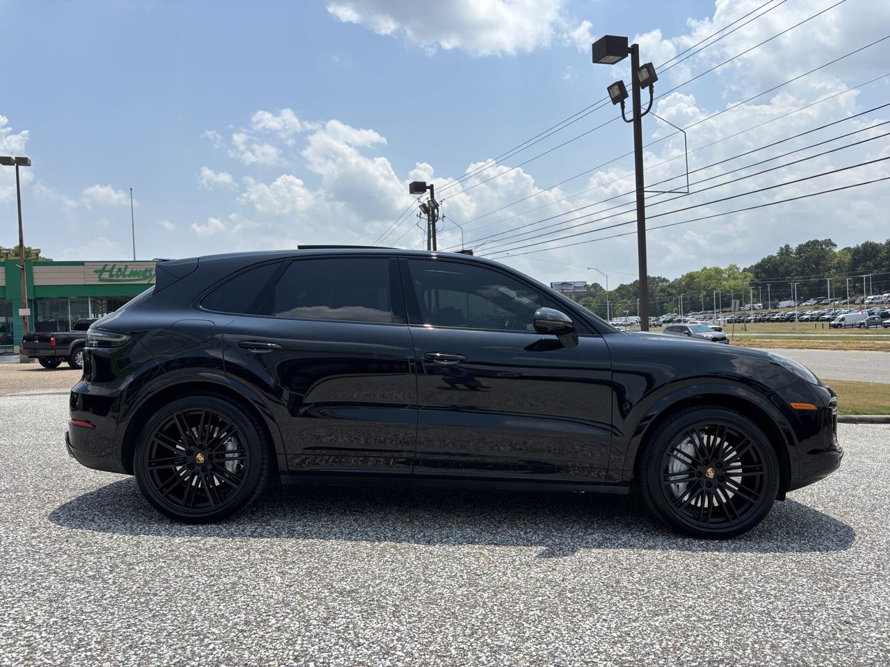 Porsche Cayenne Turbo AWD 2023