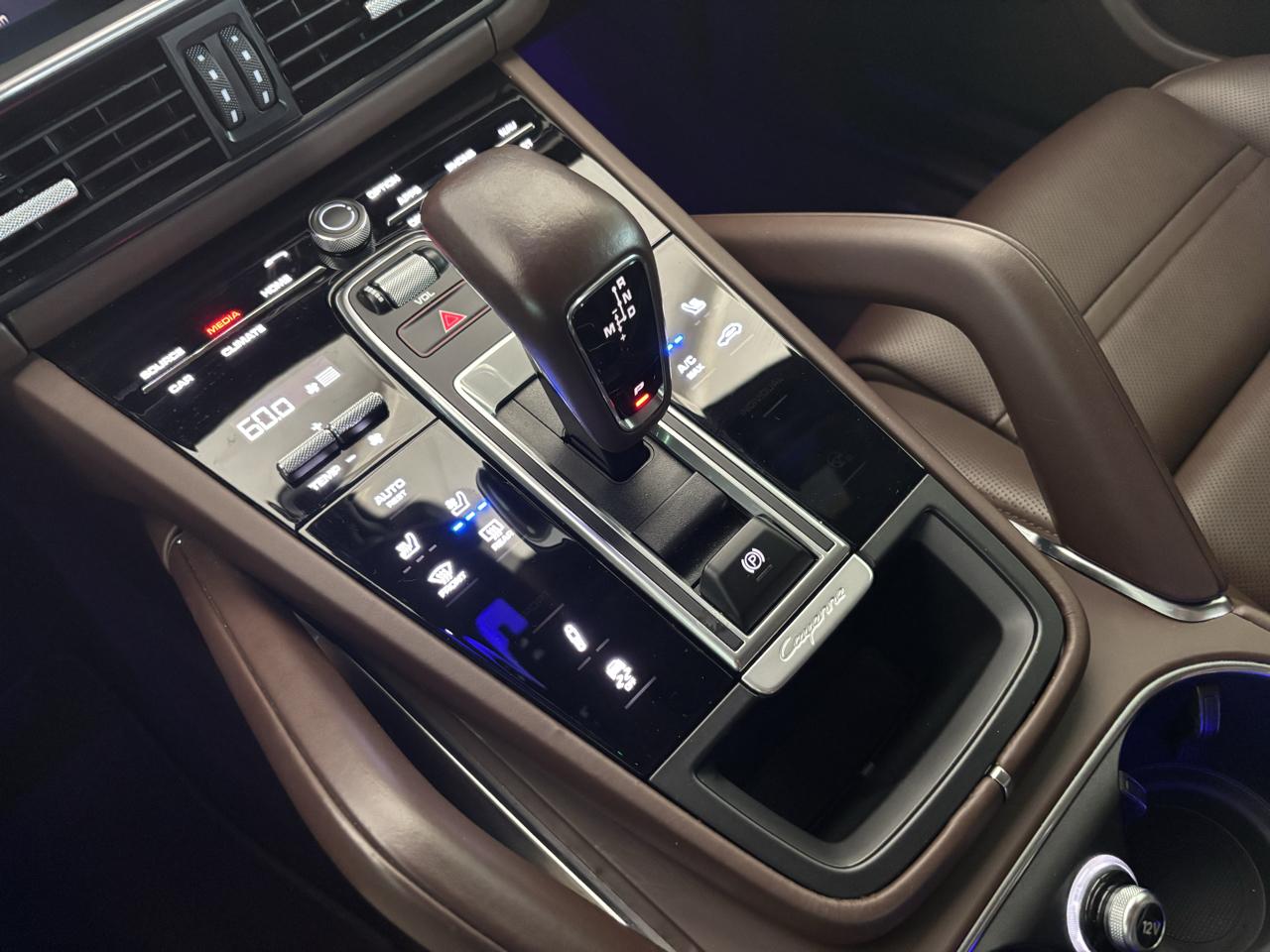 Porsche Cayenne Turbo AWD 2023