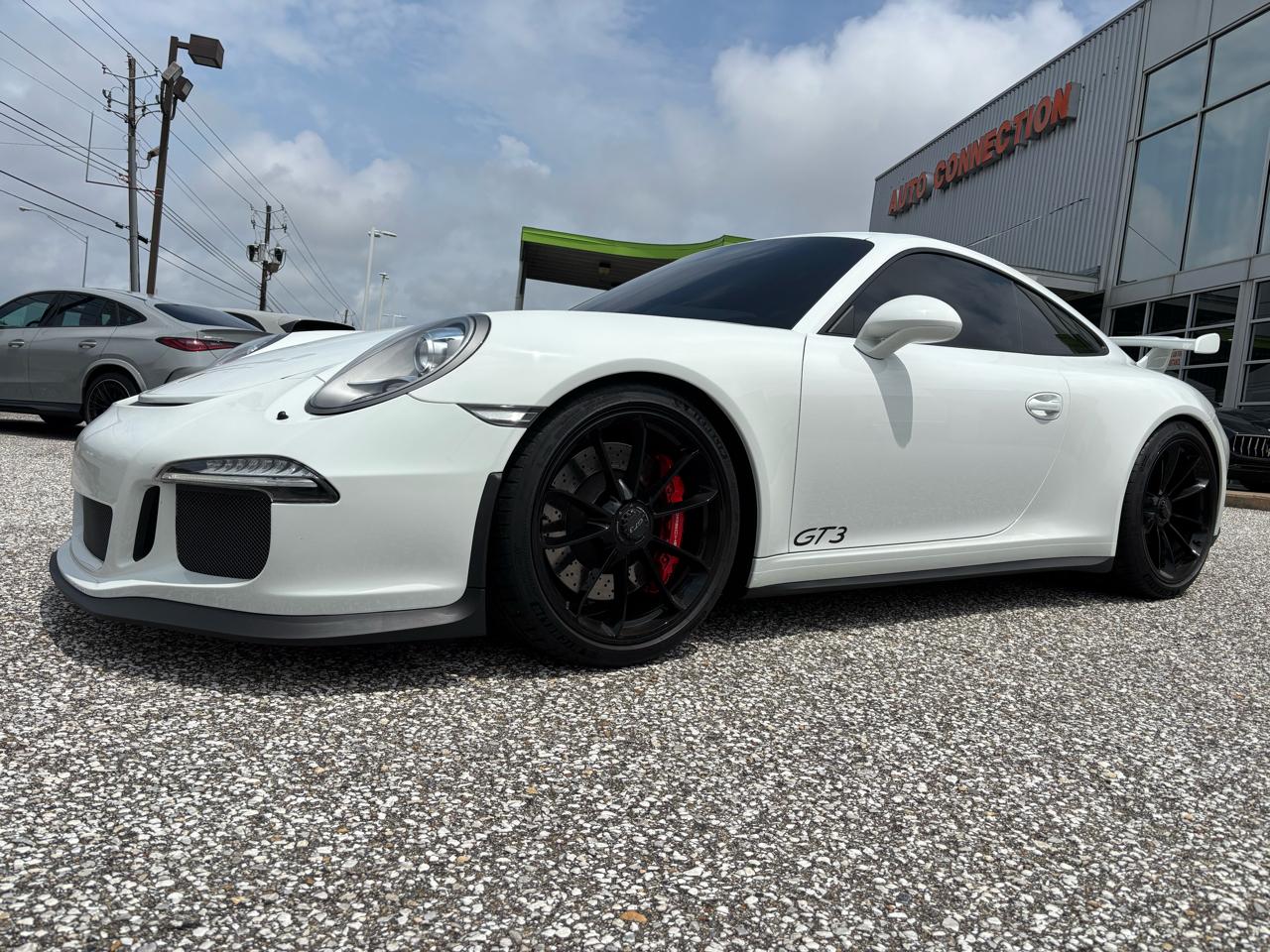 Porsche 911 2dr Cpe GT3 2015