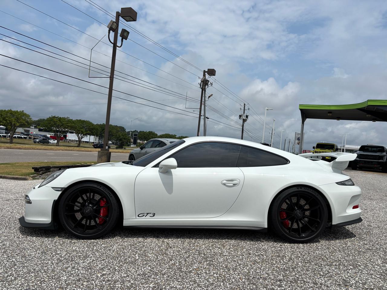Porsche 911 2dr Cpe GT3 2015