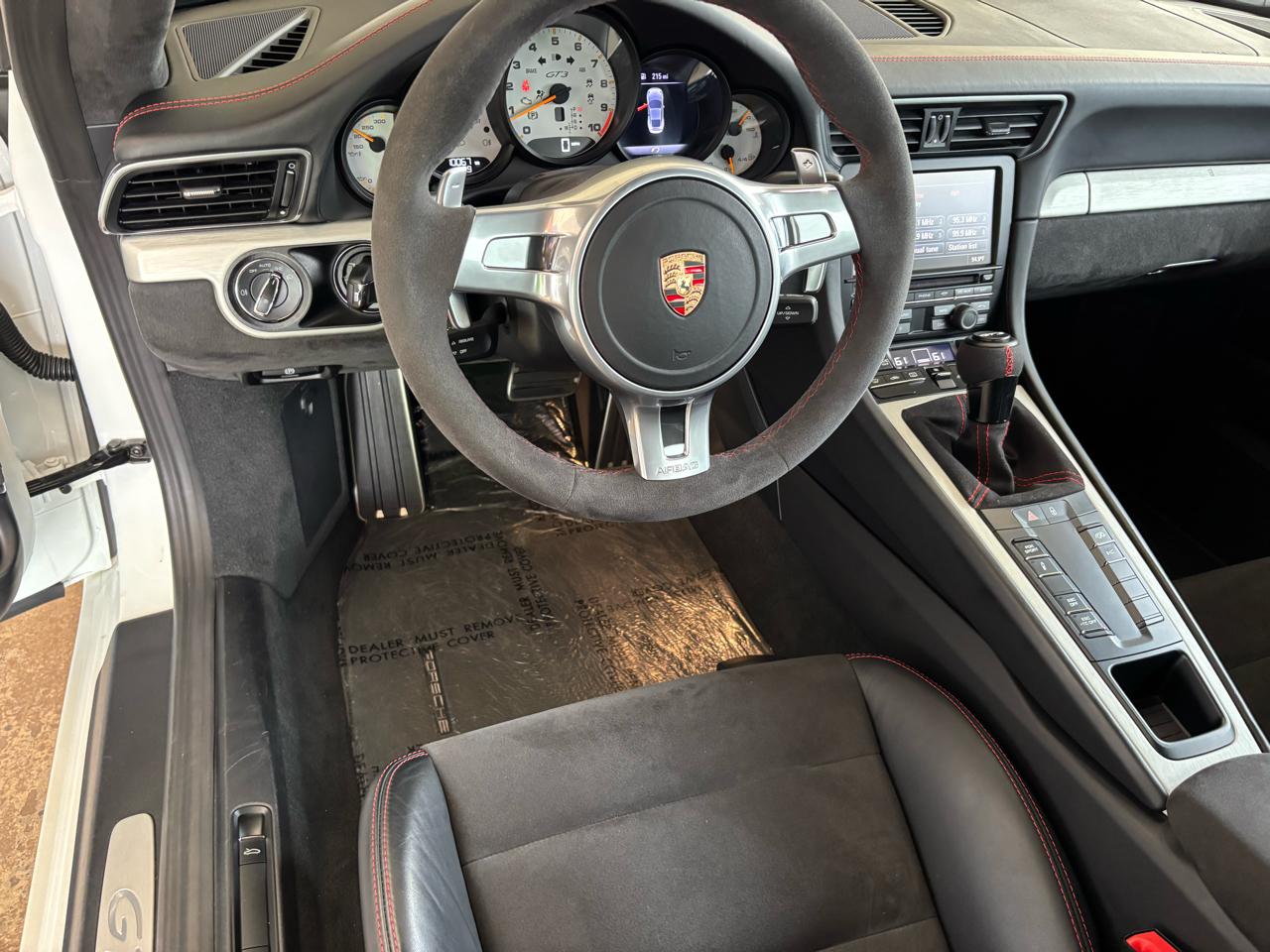 Porsche 911 2dr Cpe GT3 2015