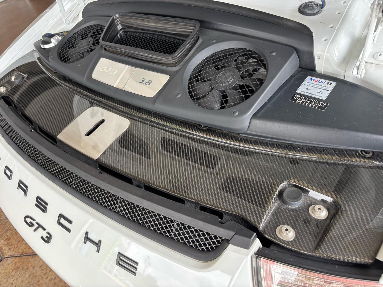 Porsche 911 2dr Cpe GT3 2015