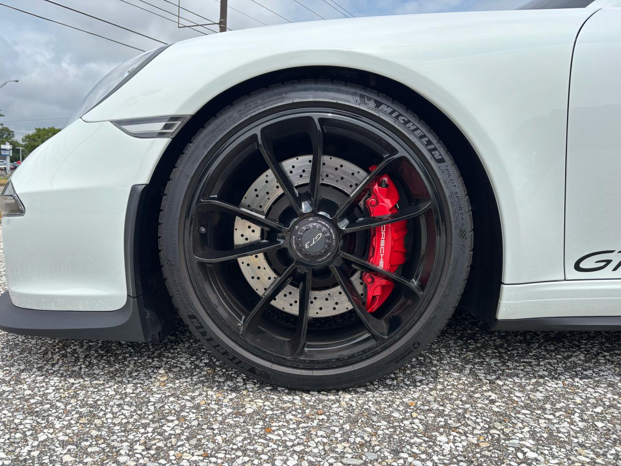 Porsche 911 2dr Cpe GT3 2015