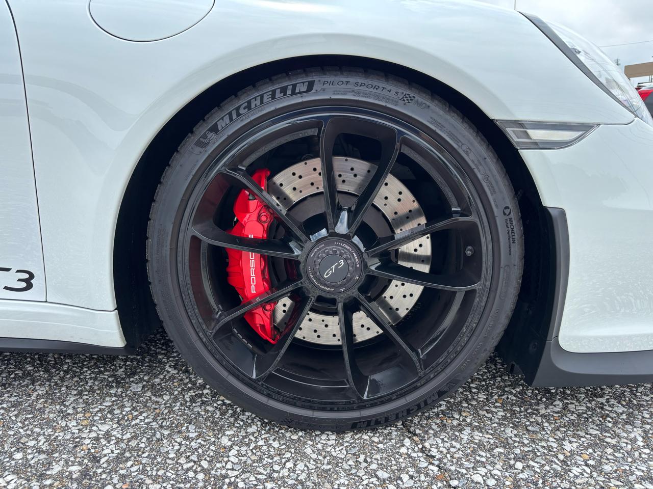 Porsche 911 2dr Cpe GT3 2015