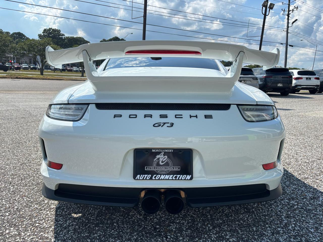 Porsche 911 2dr Cpe GT3 2015