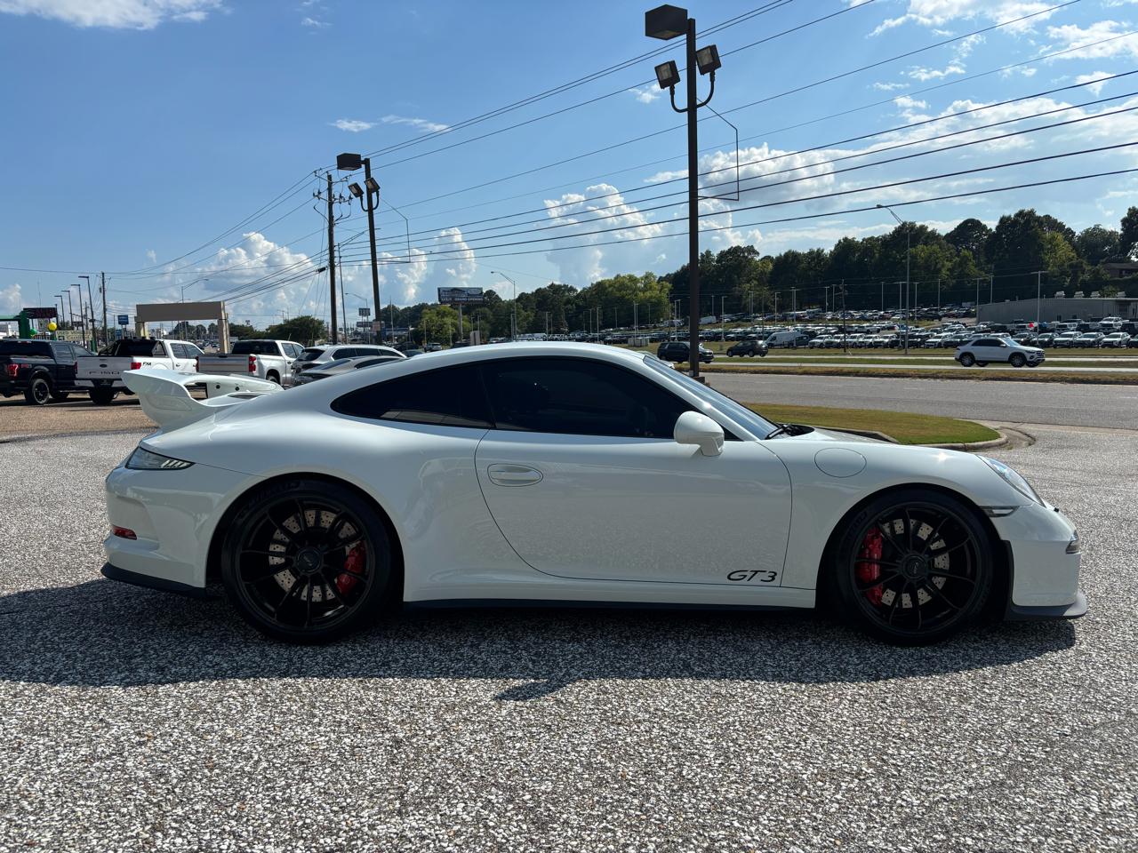 Porsche 911 2dr Cpe GT3 2015