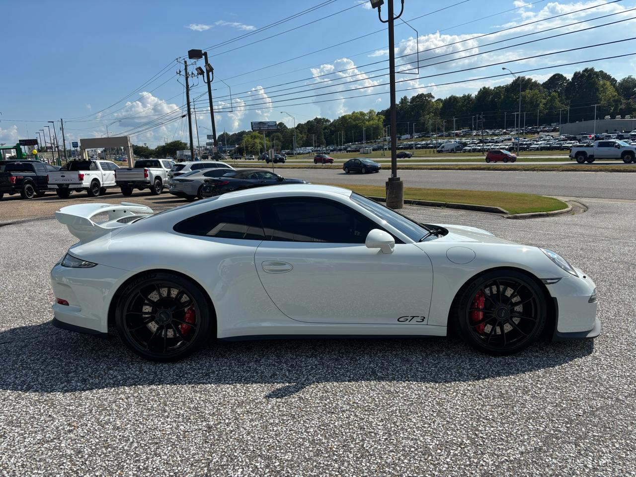 Porsche 911 2dr Cpe GT3 2015