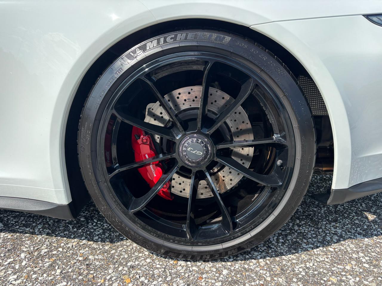 Porsche 911 2dr Cpe GT3 2015