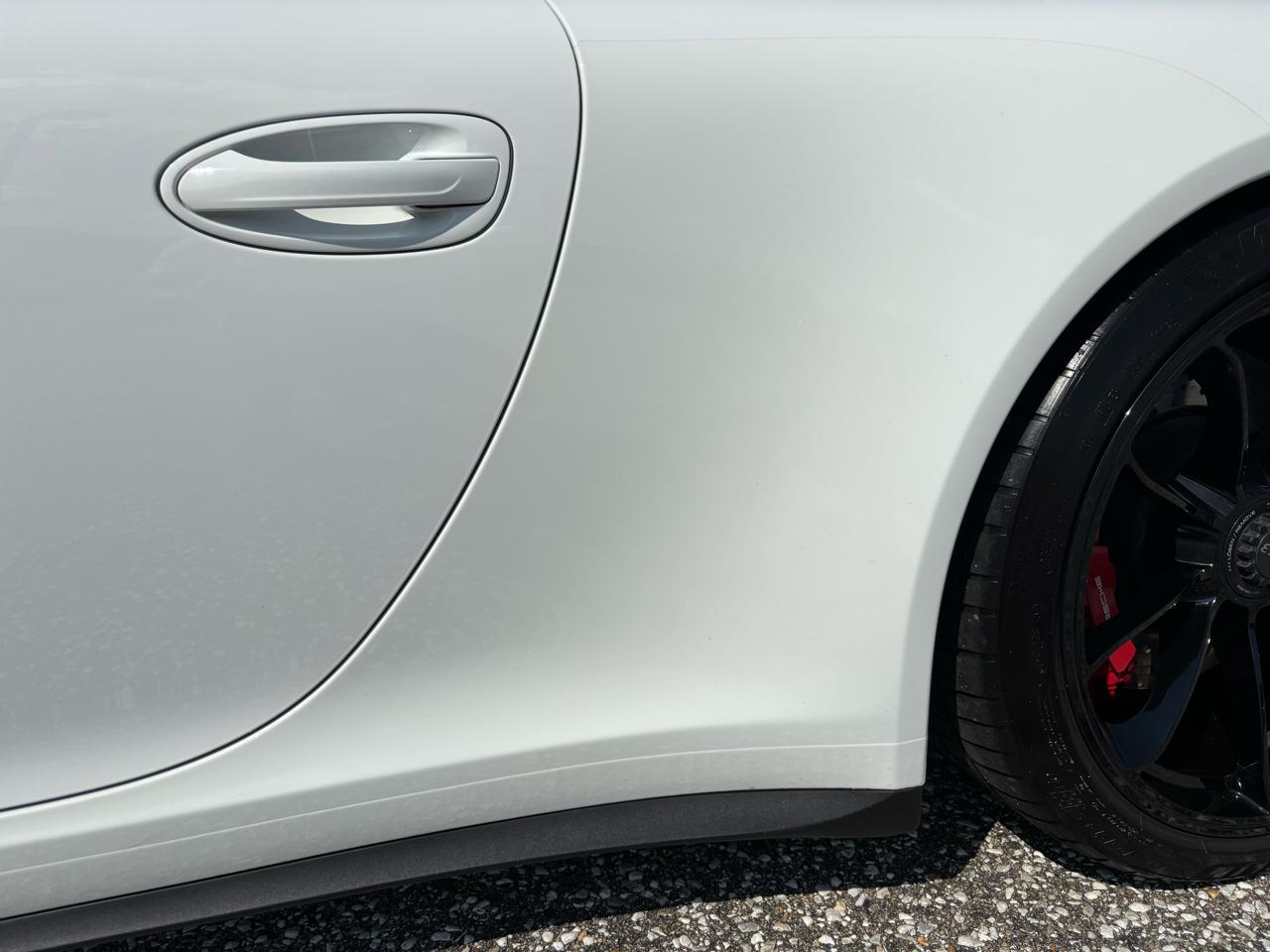 Porsche 911 2dr Cpe GT3 2015