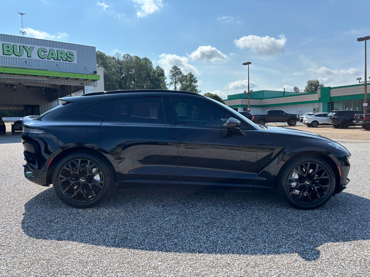 Aston Martin DBX AWD 2021