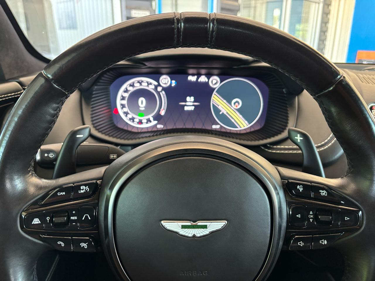 Aston Martin DBX AWD 2021