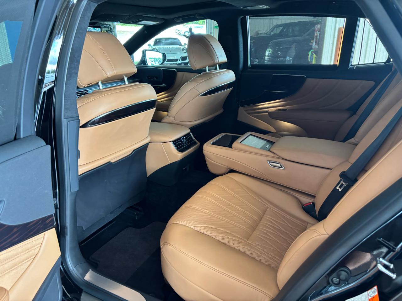 Lexus LS LS 500 AWD 2023