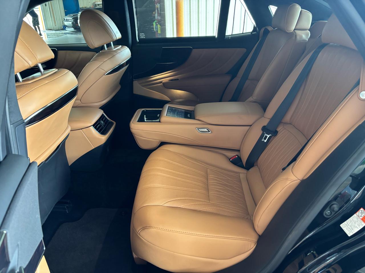 Lexus LS LS 500 AWD 2023