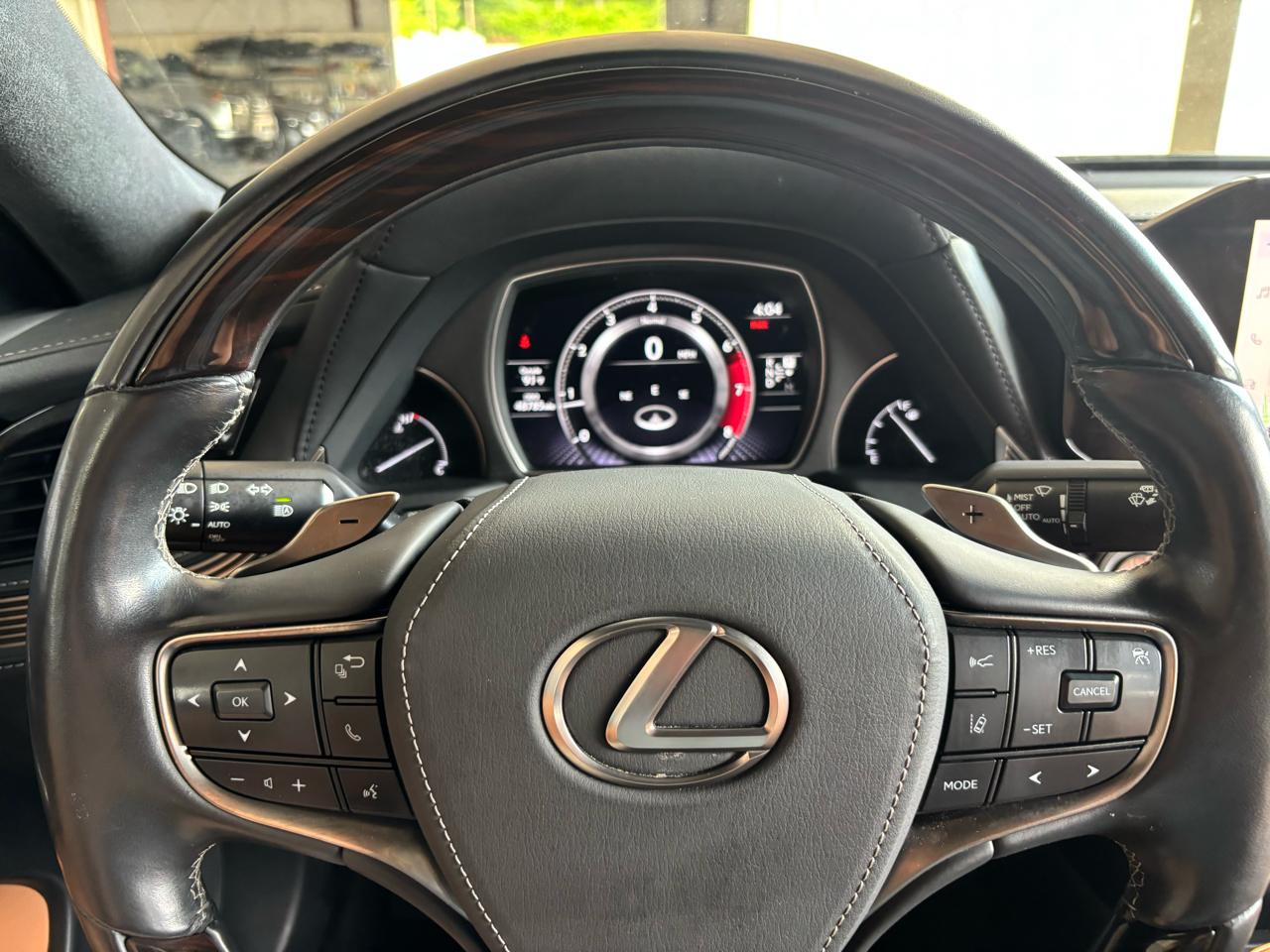 Lexus LS LS 500 AWD 2023