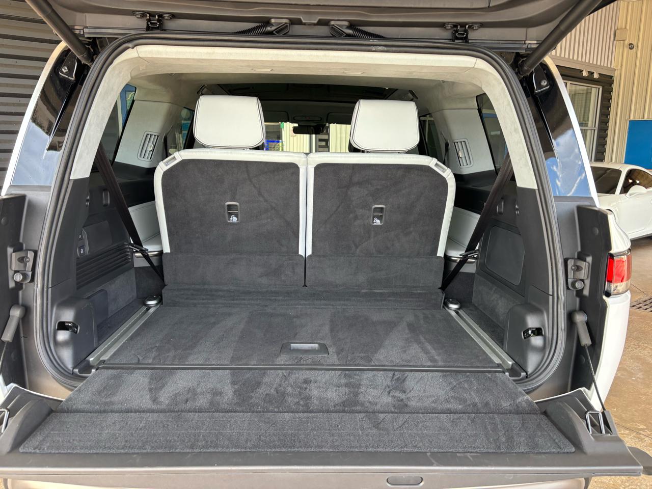 Rivian R1S Adventure Quad-Motor Large Pack 2024