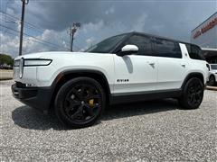 2024 Rivian R1S 