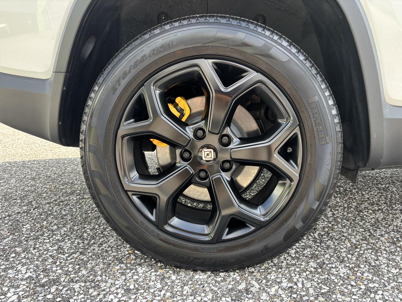 Rivian R1S Adventure Quad-Motor Large Pack 2023