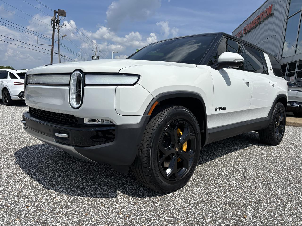Rivian R1S Adventure Quad-Motor Large Pack 2023