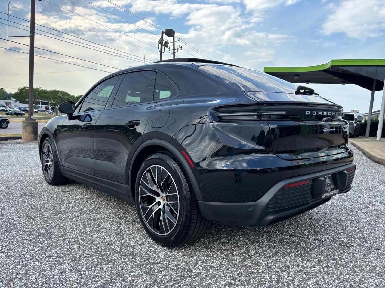 Porsche Macan Electric 4 AWD 2025