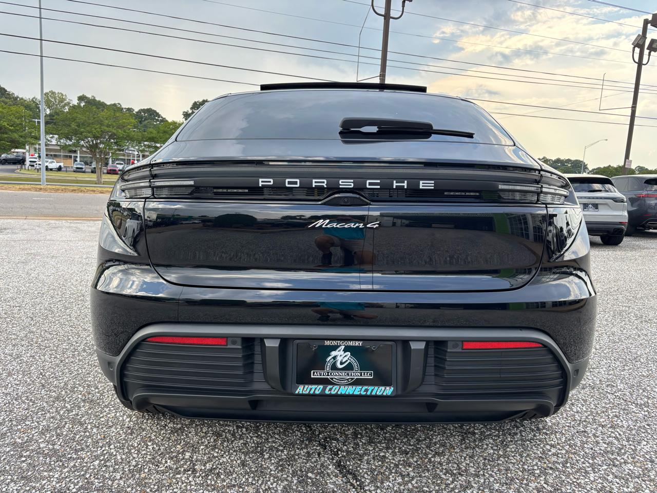 Porsche Macan Electric 4 AWD 2025