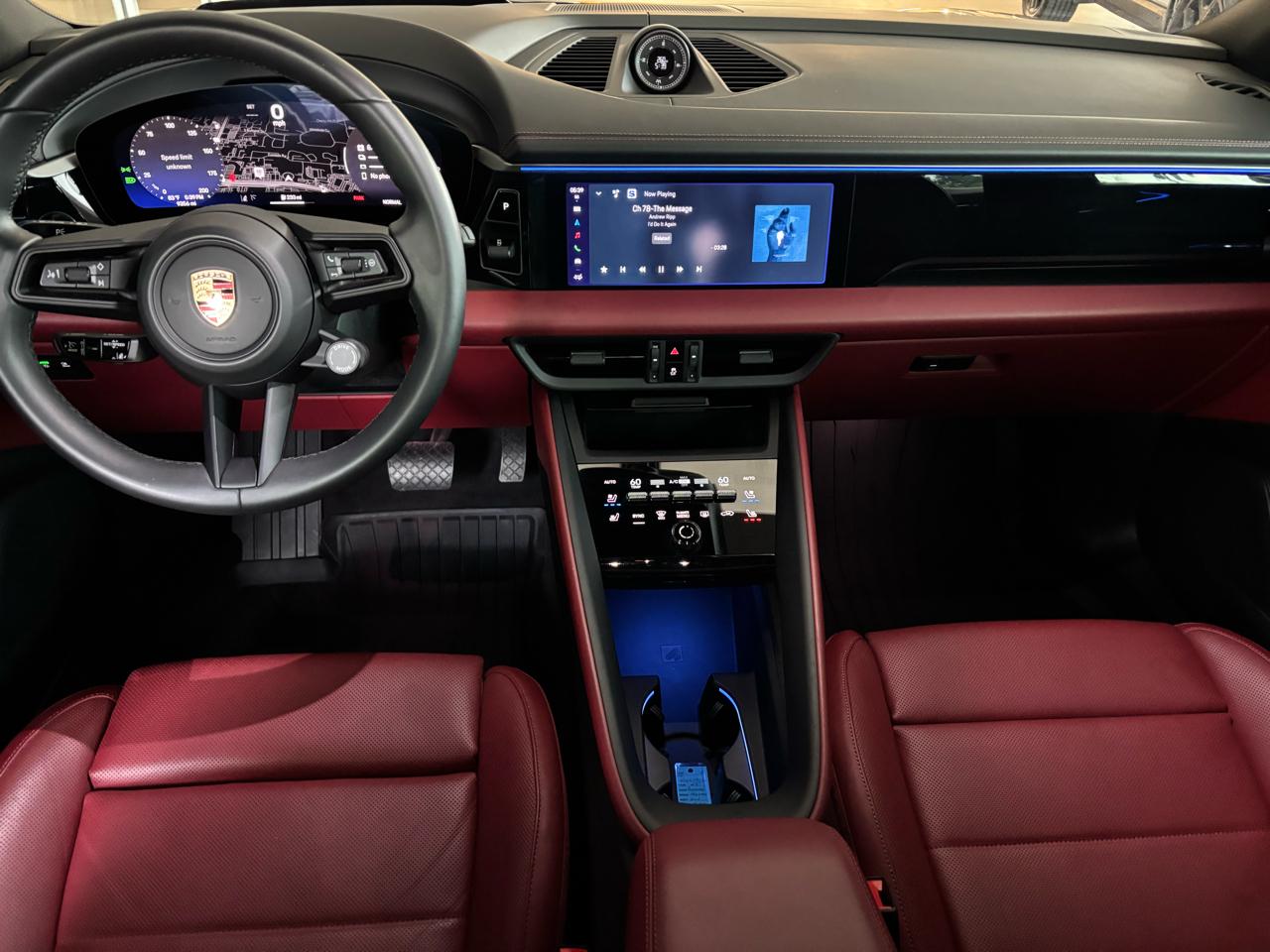Porsche Macan Electric 4 AWD 2025