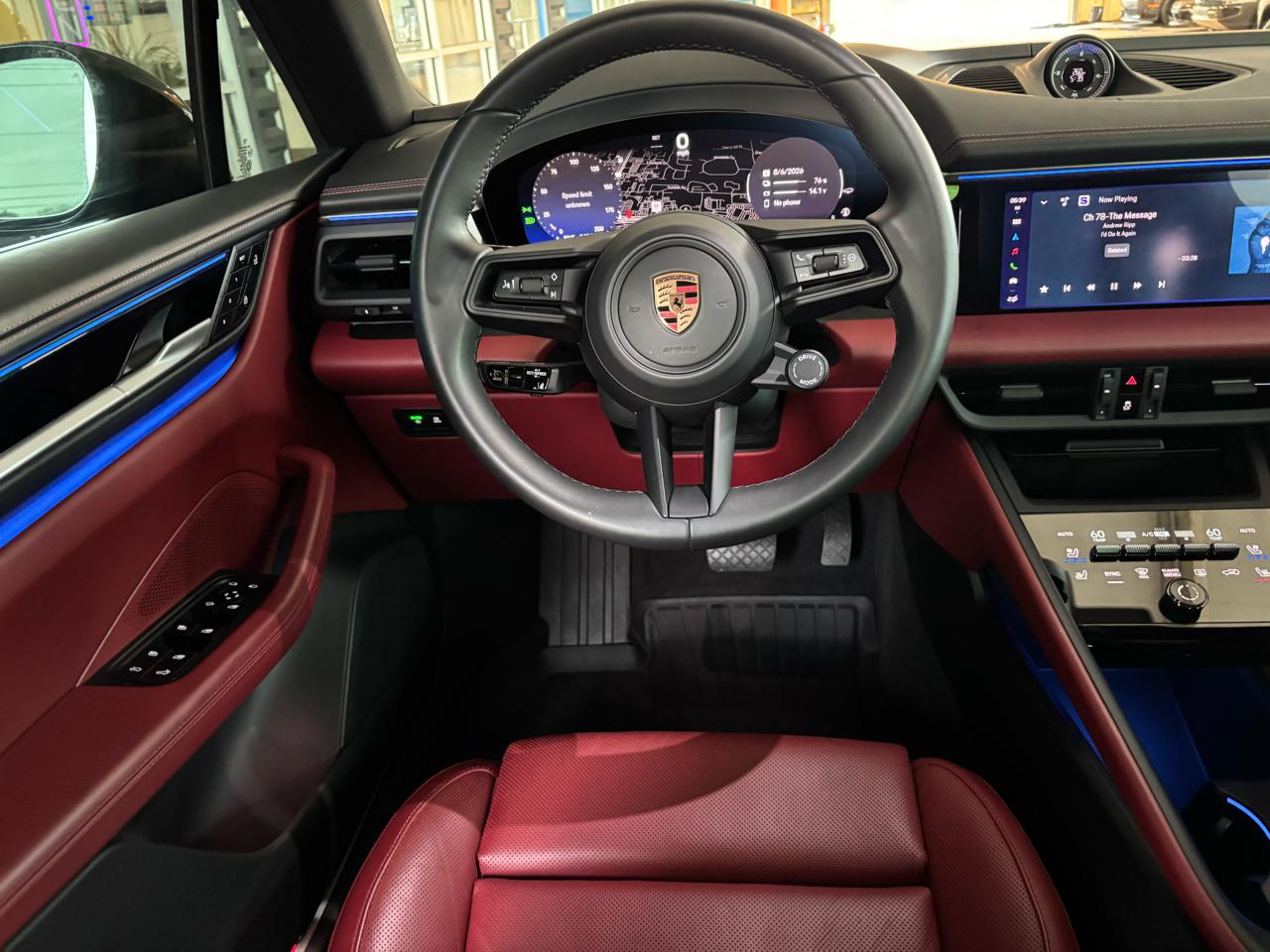 Porsche Macan Electric 4 AWD 2025