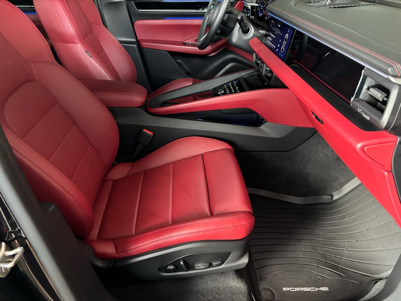 Porsche Macan Electric 4 AWD 2025