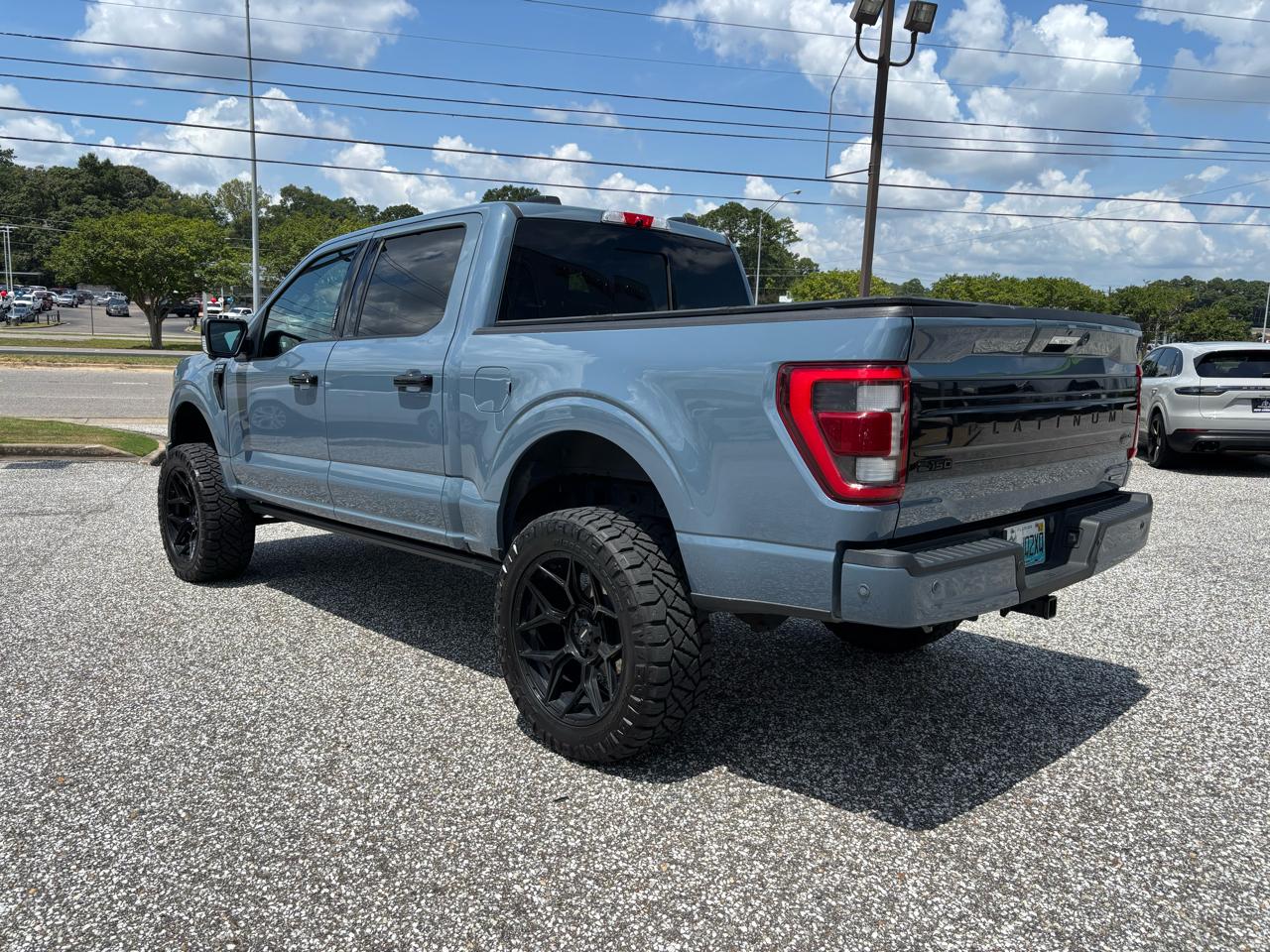 Ford F-150 Platinum 4WD SuperCrew 5.5' Box 2023