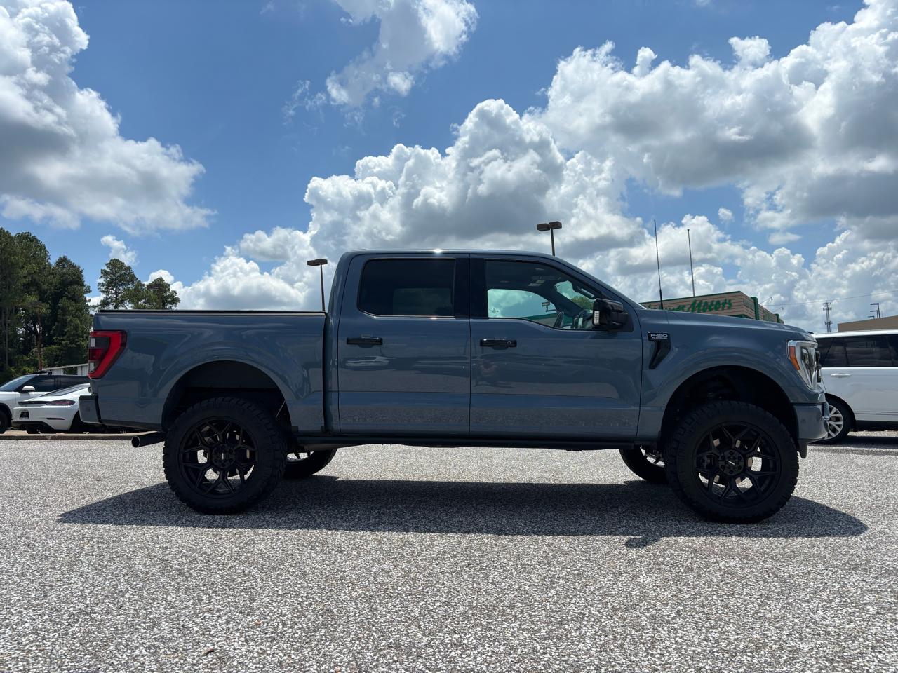 Ford F-150 Platinum 4WD SuperCrew 5.5' Box 2023