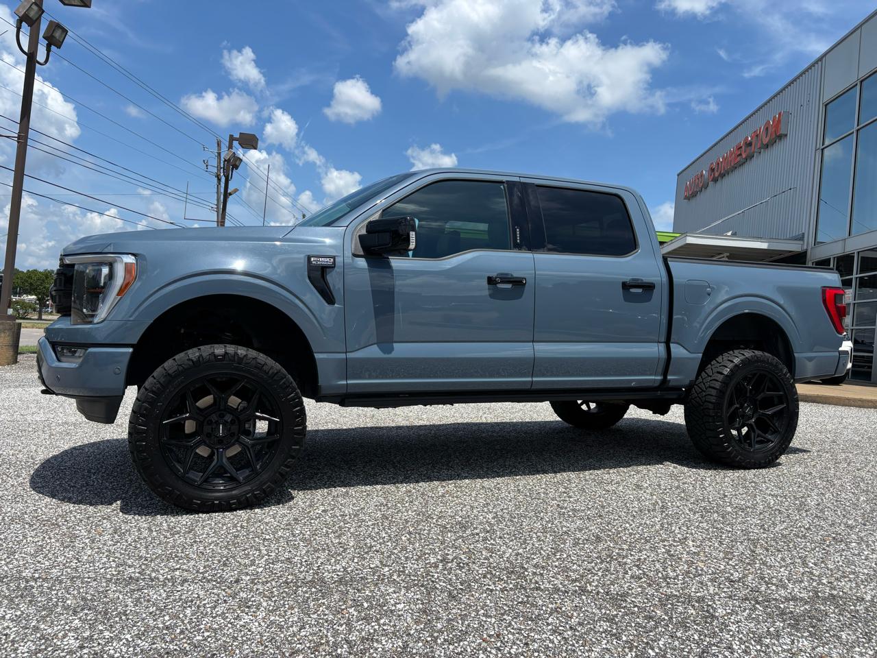 Ford F-150 Platinum 4WD SuperCrew 5.5' Box 2023