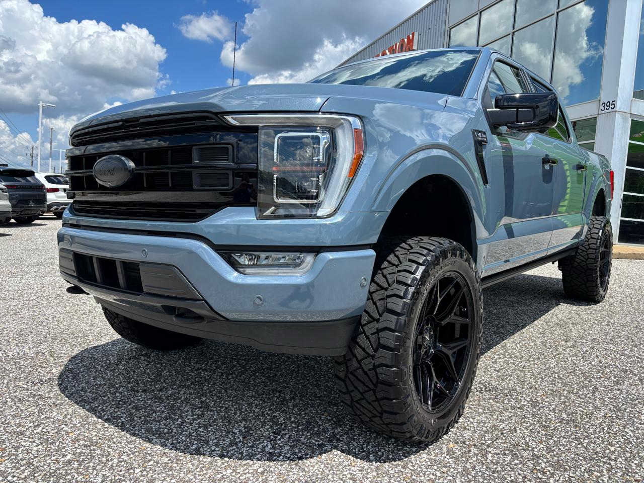 Ford F-150 Platinum 4WD SuperCrew 5.5' Box 2023