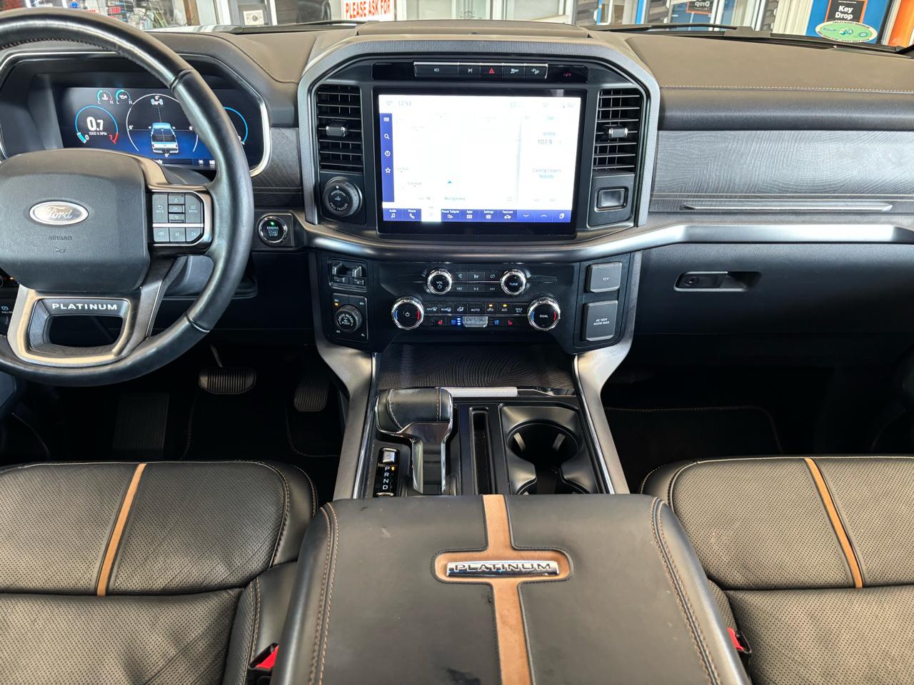 Ford F-150 Platinum 4WD SuperCrew 5.5' Box 2023