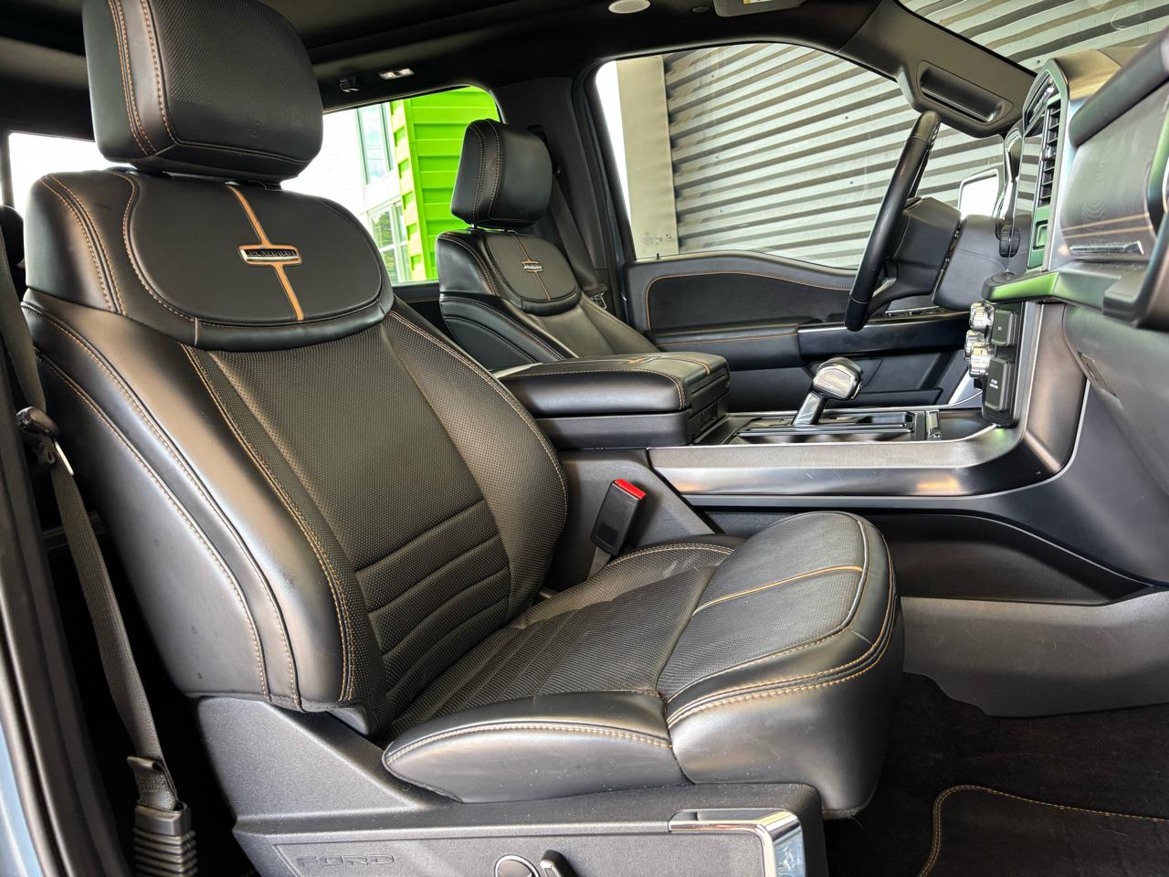 Ford F-150 Platinum 4WD SuperCrew 5.5' Box 2023
