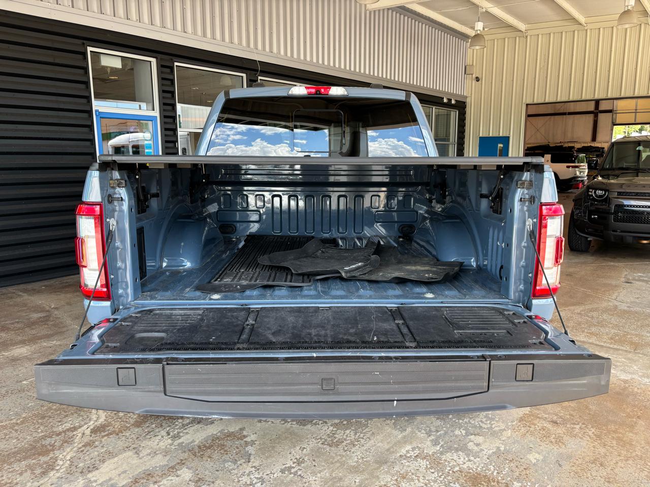 Ford F-150 Platinum 4WD SuperCrew 5.5' Box 2023