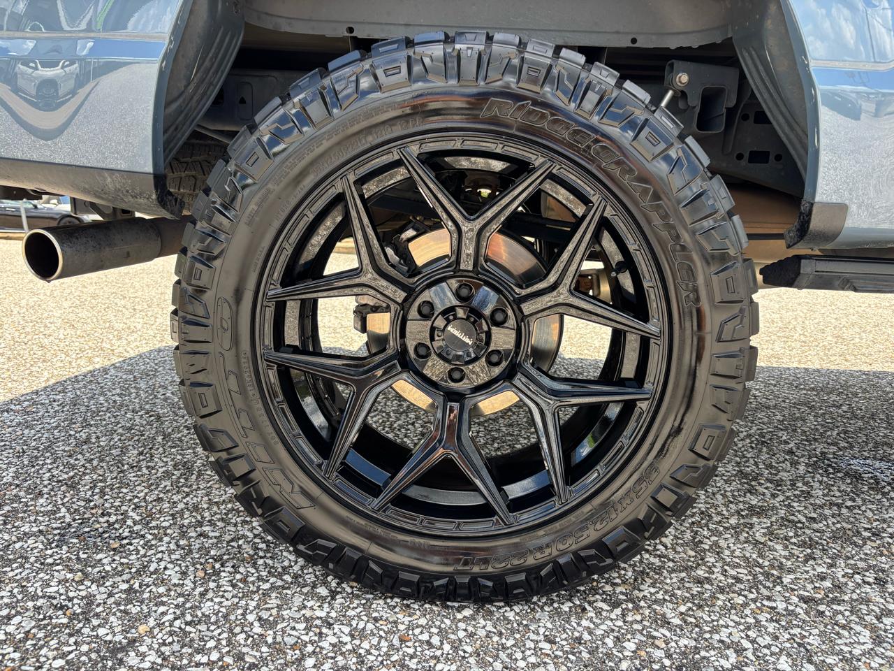 Ford F-150 Platinum 4WD SuperCrew 5.5' Box 2023