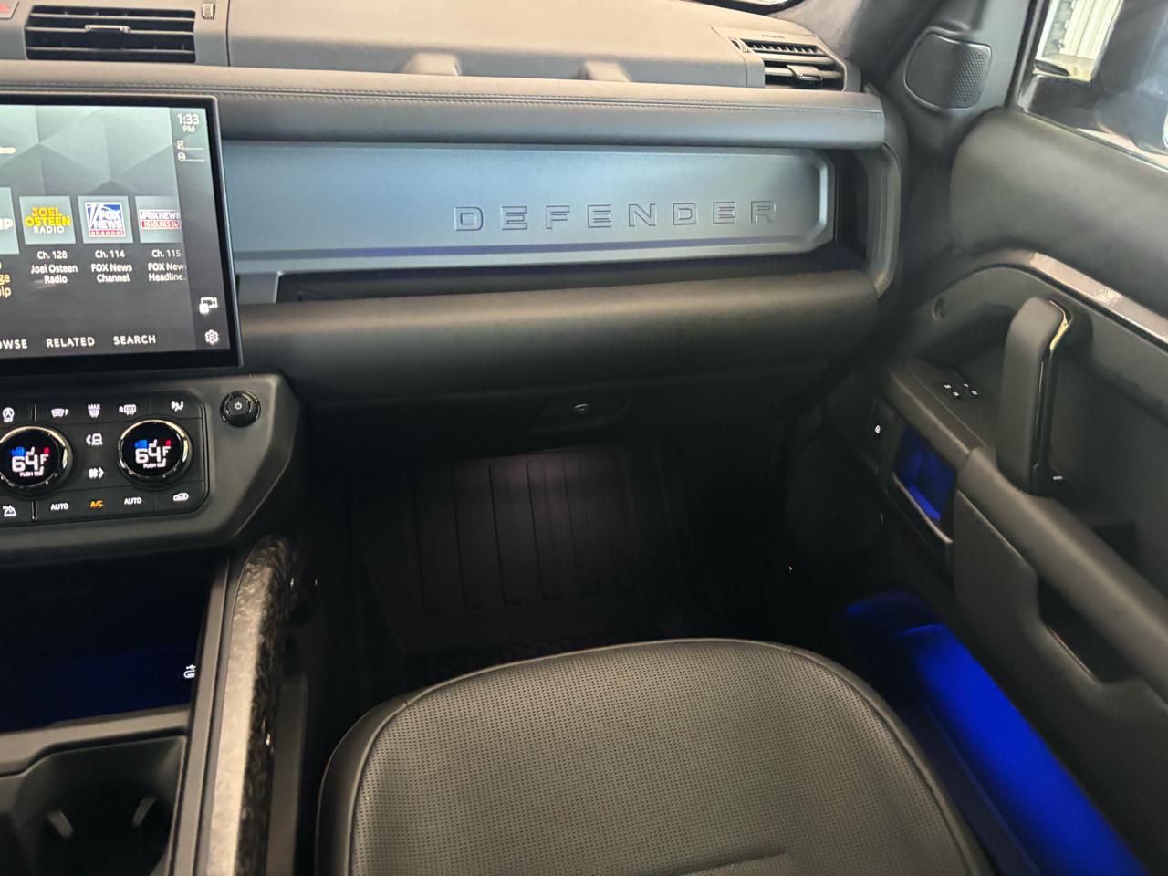 Land Rover Defender 110 P635 OCTA 2026
