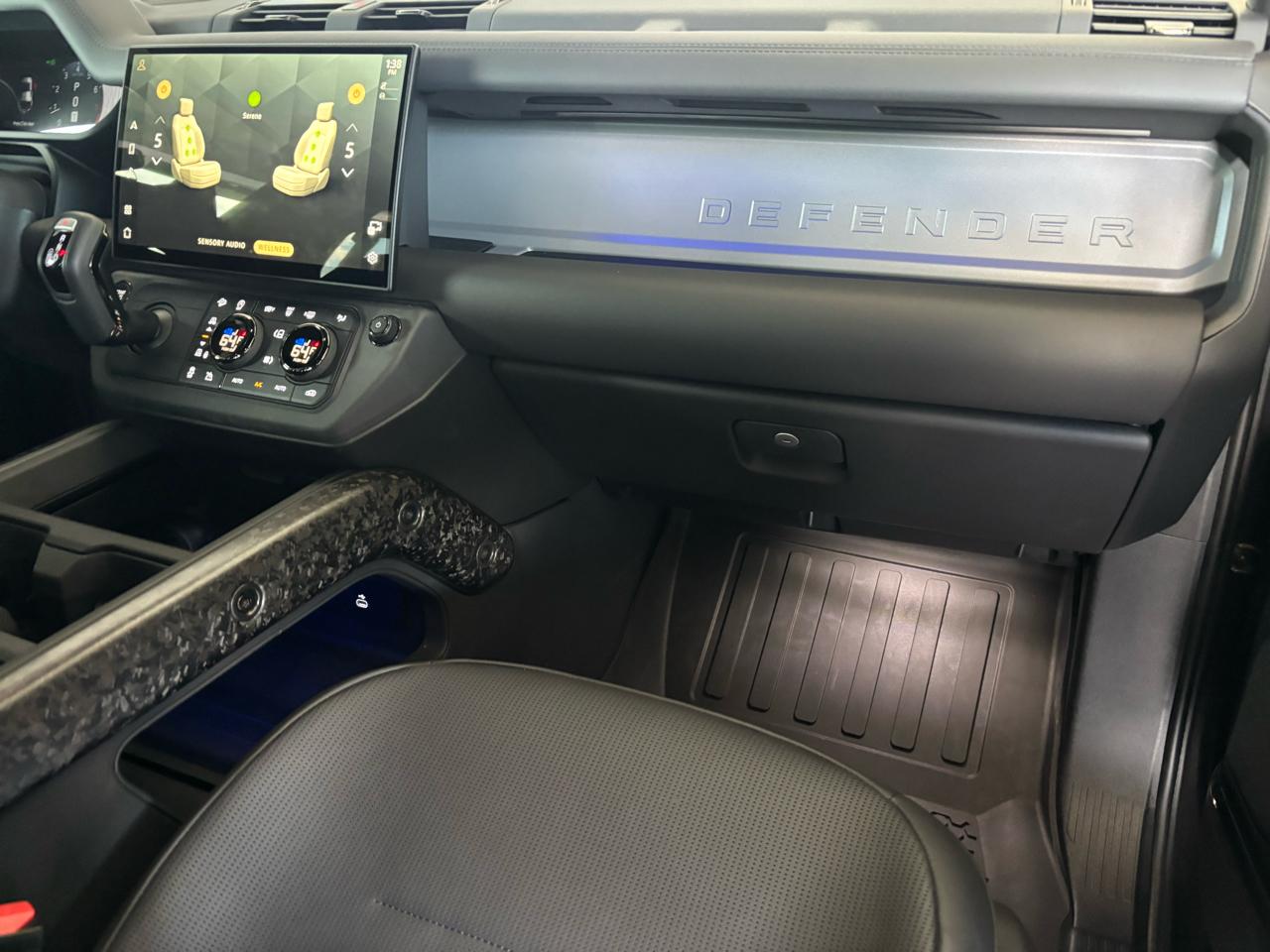 Land Rover Defender 110 P635 OCTA 2026
