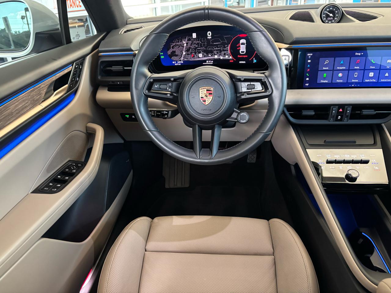 Porsche Macan Electric 4 AWD 2024